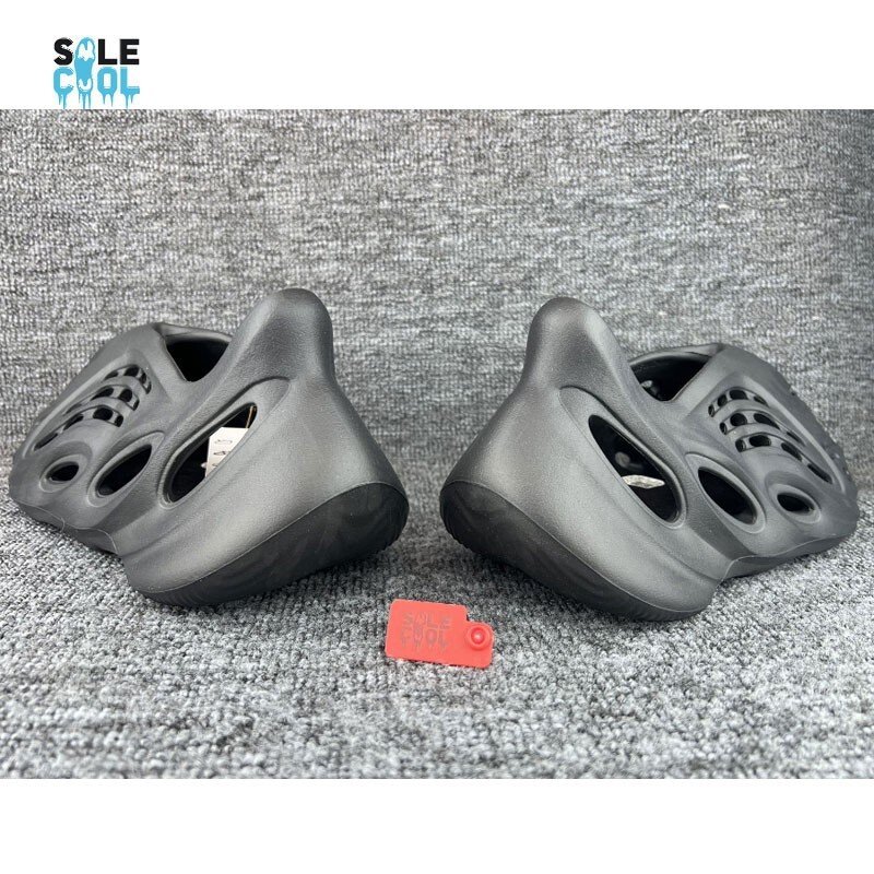 Adidas Yeezy Foam Runners Onyx Black Men's Shoes Slippers HP8739