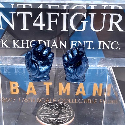 Hot Toys MMS697 TDK DC Batman WB100 action Figure's 1/6 Blue 2 Trigger Hands