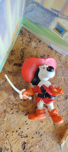 Dartacan Dogtanian Musketeers Muskehounds Rofty Horse Julieta PVC figures lot - Picture 4 of 8