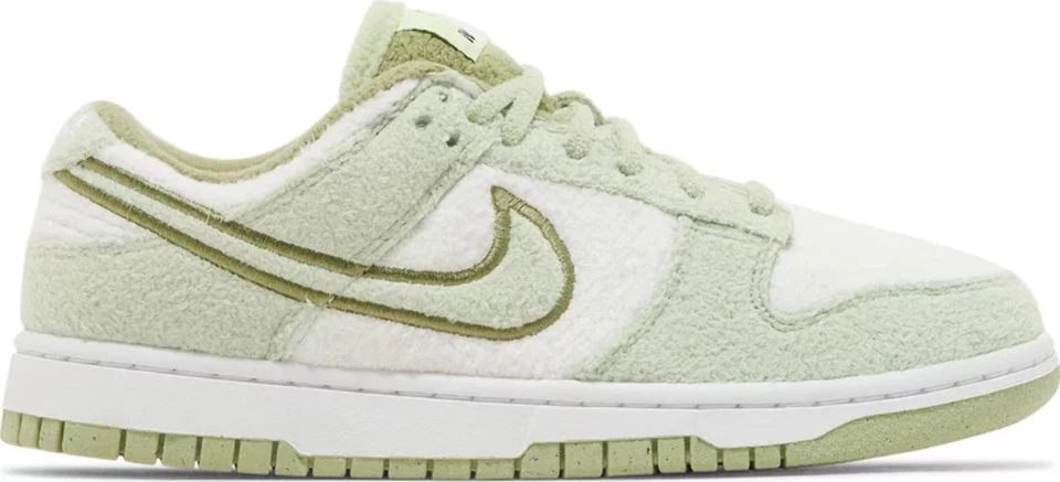 Nike Dunk Low SE Fleece - Honeydew 2022
