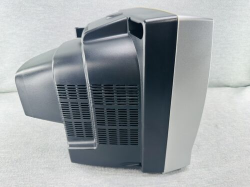 DURABRAND DWT1304 - Vintage 13" TV W/ Remote Gaming TV TESTED FOR POWER ONLY - Picture 14 of 24