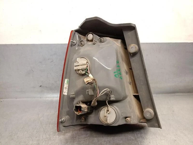 924022P020 piloto trasero derecho para KIA SORENTO II (XM) 2.2 CRDI 2009 5305480 - Imagen 2 de 4