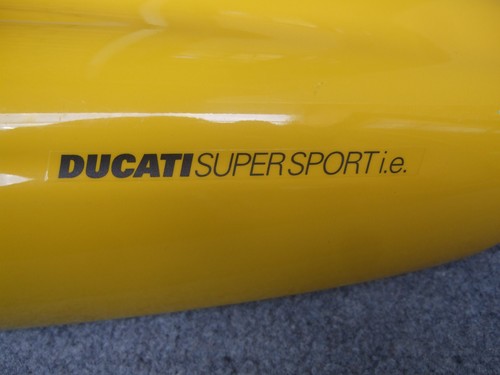 Ducati SS900 SS 900 Super Sport 900SS 1999-2002 Left Sidecover - Picture 2 of 4