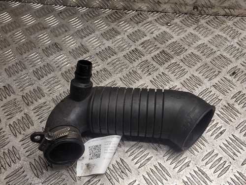 Volkswagen PASSAT B5.5 2002 Diesel Ansaugrohr Ansaugschlauch Turbolader DRA17310