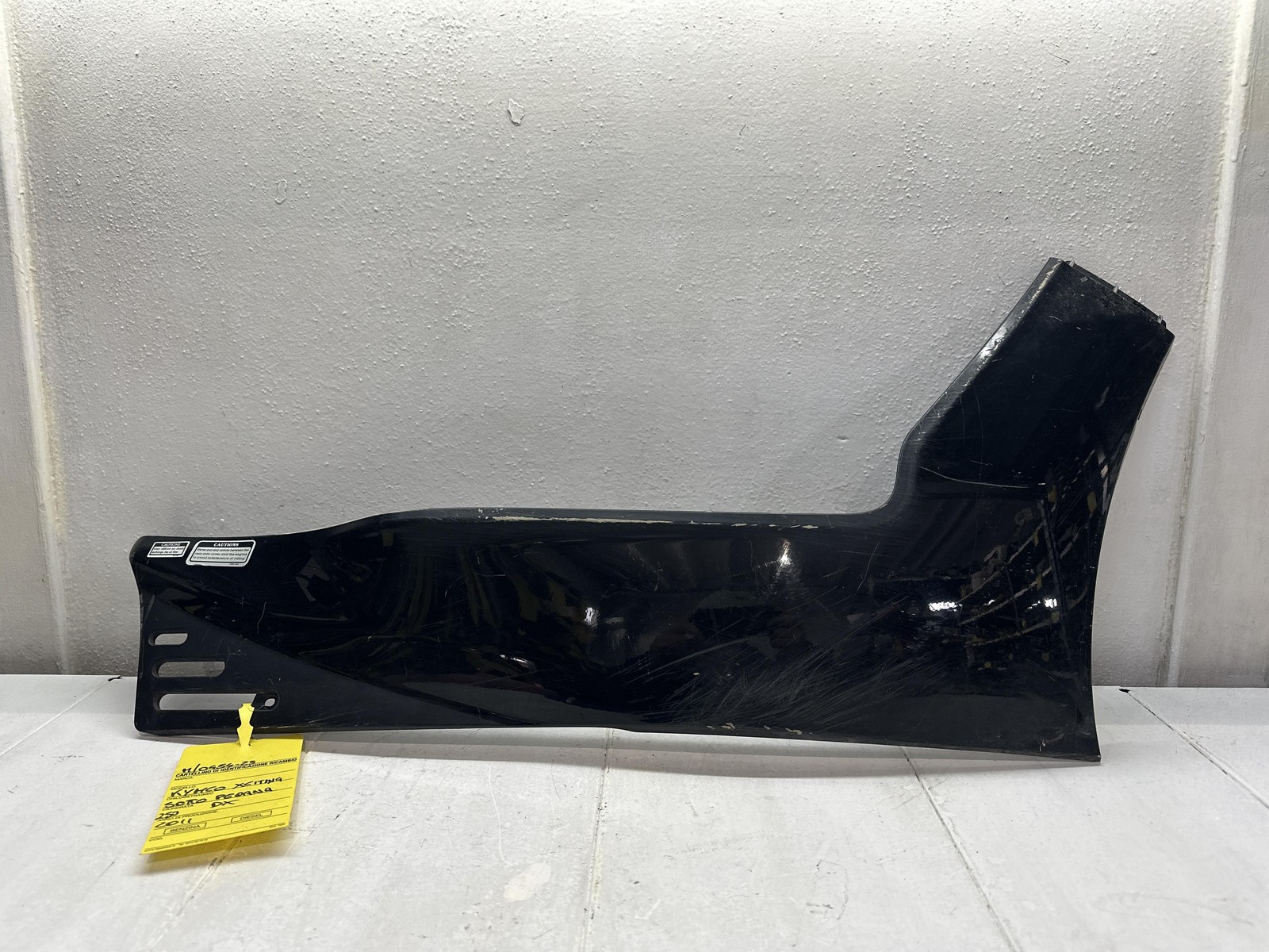 SOTTOCARENA DX PER Kymco Xciting cc 250 64305-LBA2-E000 (04>)