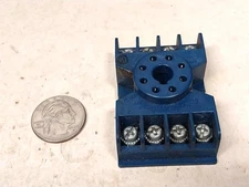 Nice Rail Mount Octal Socket / Old Vintage Ham Radio Tube Relay Receiver Amp