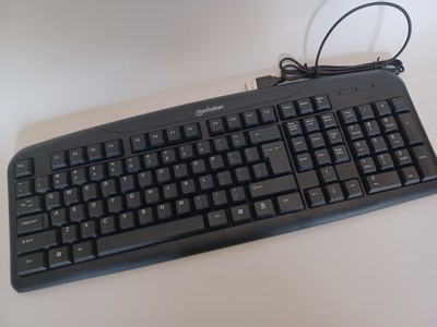 Manhattan USB Enhanced Keyboard, Black - Spill-resistant, low-force key switches