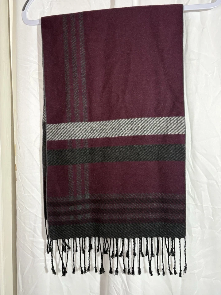 Bufanda Club Room 100% seda 60x12 reversible granate gris negro flecos Preppy suave Foto 4 de 4