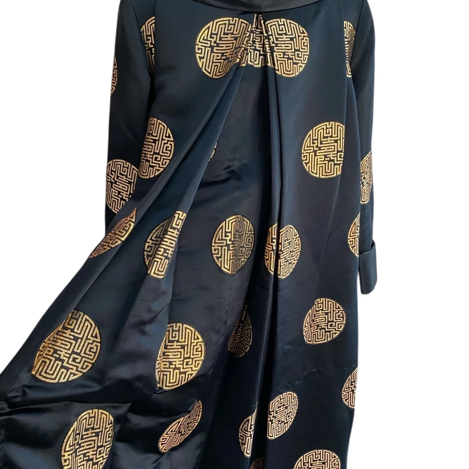 Abrigo de ópera plumero chino Hong Kong seda vintage años 50 negro dorado pequeño Foto 4 de 4