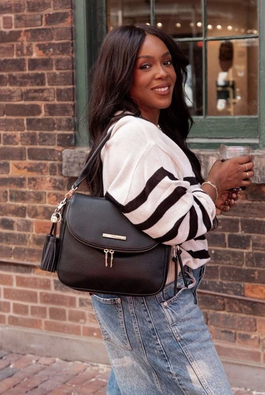 Poppy & Peonies Downtown 2-Way Black Pebbled Vegan Shoulder Crossbody Bag $125 - Image 3 of 4