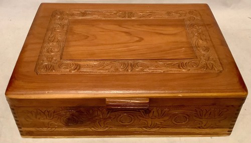 Vintage Carved Wooden Hinged Jewelry Box Floral Design 10"x7"x3" - Afbeelding 1 van 8