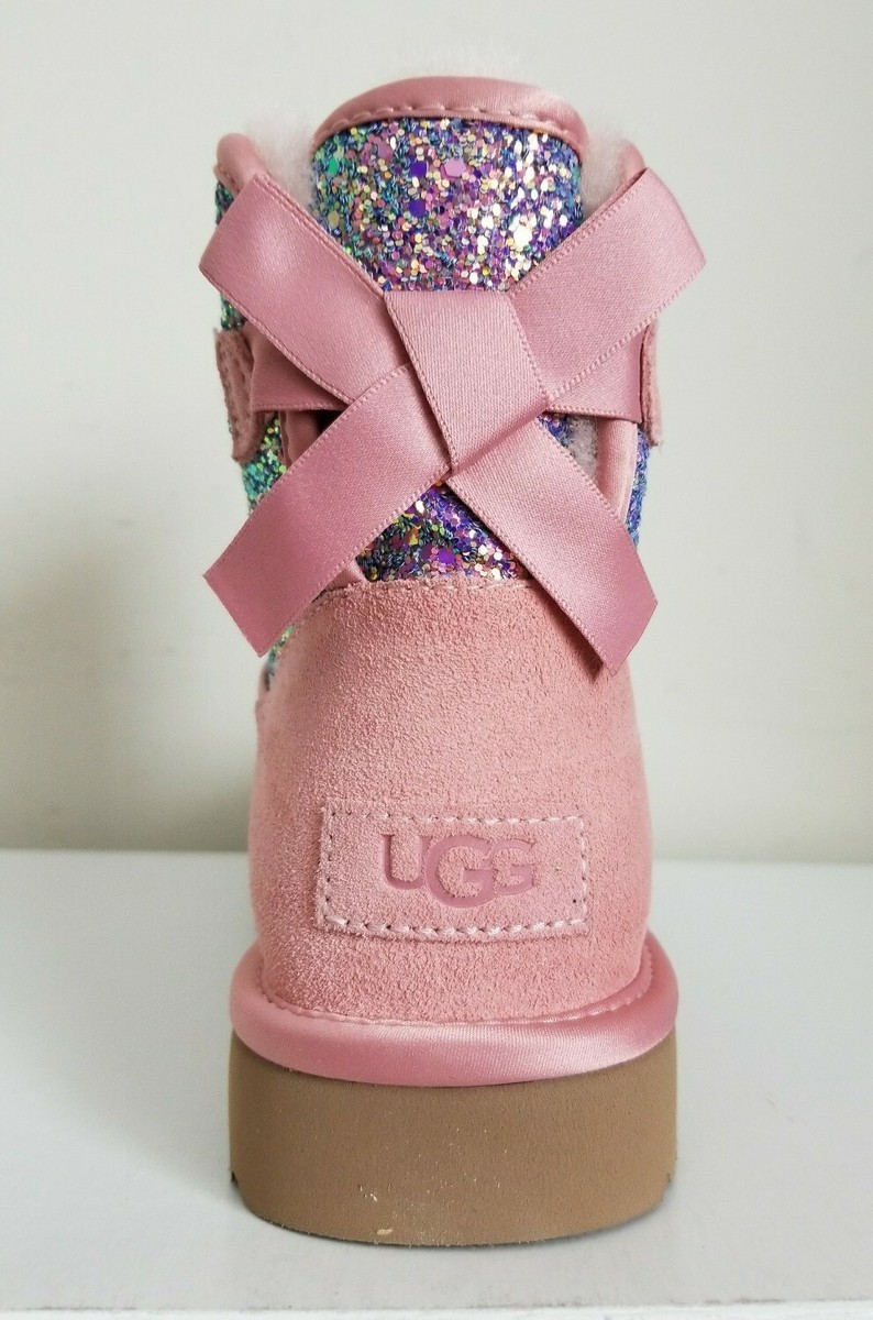 1103797 UGG Australia RARE COSMOS Mini Bow QUARTZ PINK Boots
