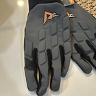 Picture 2 of 5