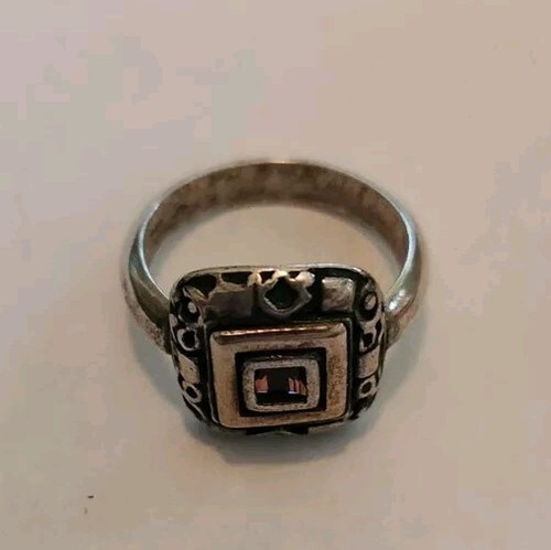 Vintage .925 Sterling Silver Garnet Red Stone Ring Size 8 Estate 5.3 Grams - 第 1/7 張圖片