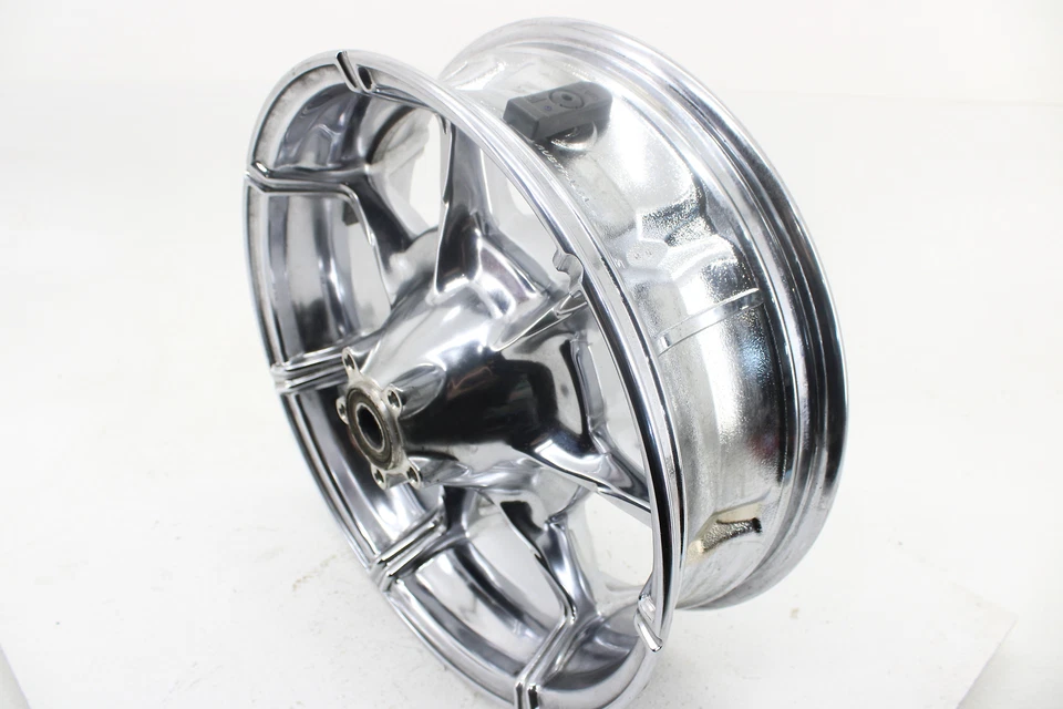 Harley-Davidson Touring CVO 2009-2016 rueda trasera 7 radios 16x5 Foto 2 de 4