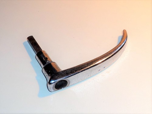 VW Bus Bulli T1 orig. 221841631 E/F Türgriff Klapptür außen side door handle - Bild 2 von 3