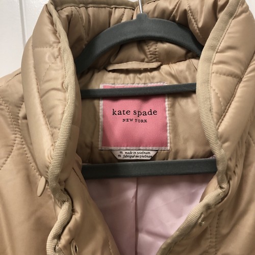 Chaqueta Acolchada KATE SPADE Mediana Caqui Rosa Revestimiento con Cinturón con Capucha Nueva con Etiquetas $260 - Imagen 13 de 13
