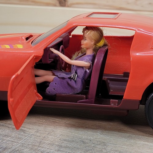 GLAMOUR GALS Firebird Car Showplace Case Kenner 1981 6 Dolls Accessories Vintage - Picture 19 of 23