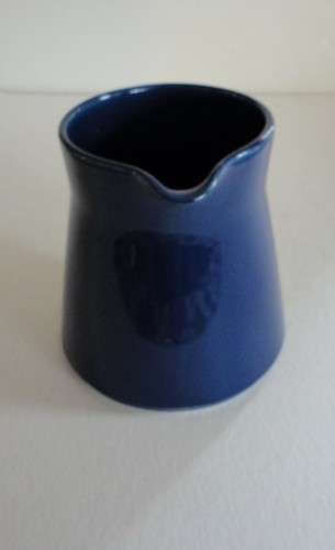 2 Midcentury Modern Arabia Finland Kaj Franck blau Porzellan Krüge - Bild 2 von 7
