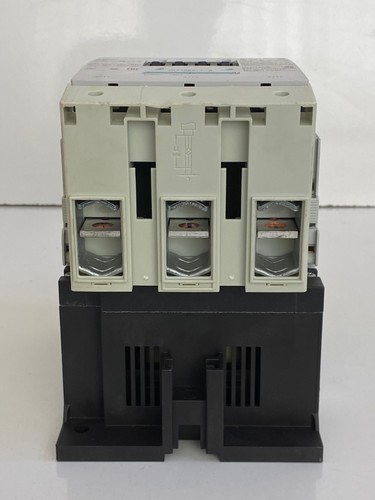 Siemens / Leistungsschütz / 3RT1054-1AP36 / 3RT10541AP36 / 3RT1054-1...6 - Bild 8 von 13