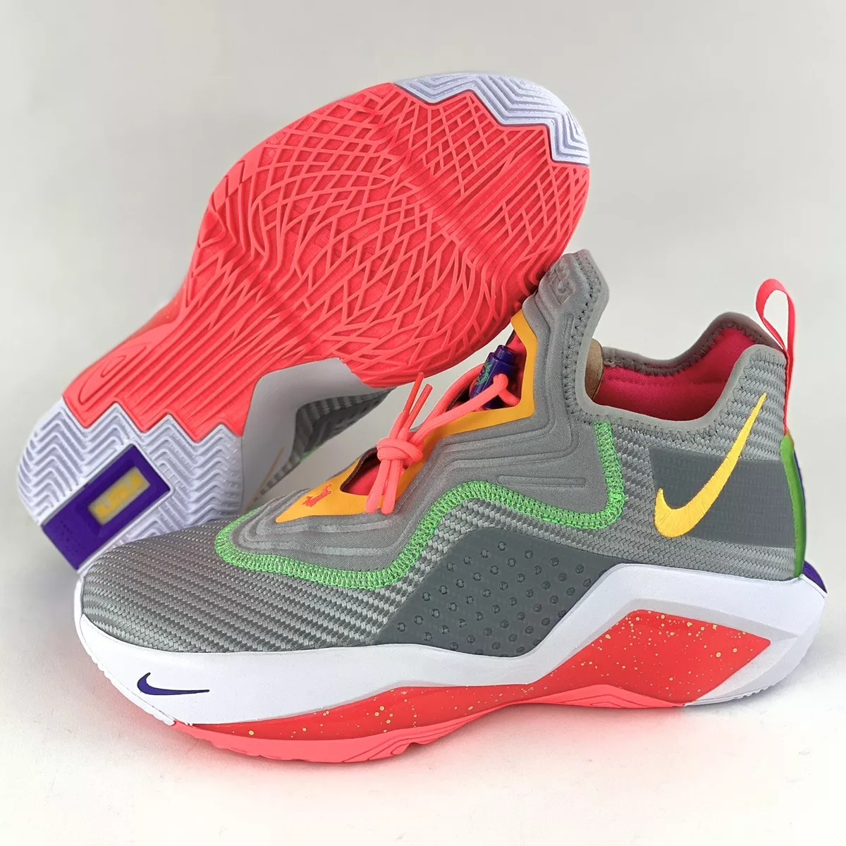 Tenis lebron cheap james nike