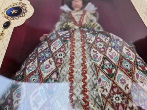 1994 Elizabethan Queen Barbie Doll Great Eras Collection #12792 NIB Fr Shipping - Picture 13 of 14