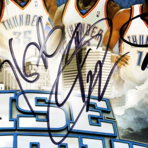 JAMES HARDEN, KEVIN DURANT, JEFF GREEN, BYRON MULLENS Signed 2010-11 Mag JSA - Image 4 of 4