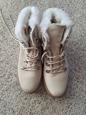 Samuel Hubbard Women's 8.5 M Shear Alpine Shearling Collar Boots White Leather
