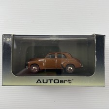 Holden FX 48-215 Sedan in Guinea Gold 1951 1:64 Biante Autoart Model Car