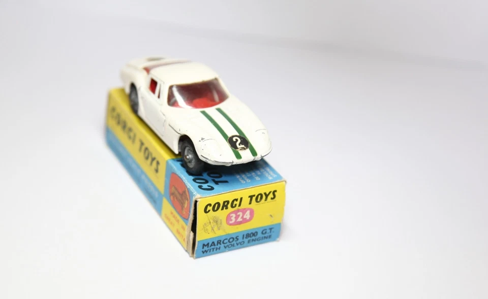 Corgi 324 Marcos 1800 GT com motor Volvo na caixa original - Lote 3 - Imagem 4 de 4