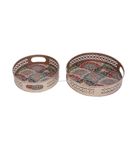 Traditional Design Metal Round Serving Trays handcrafted, trays Set 2 piece - Picture 5 of 7
