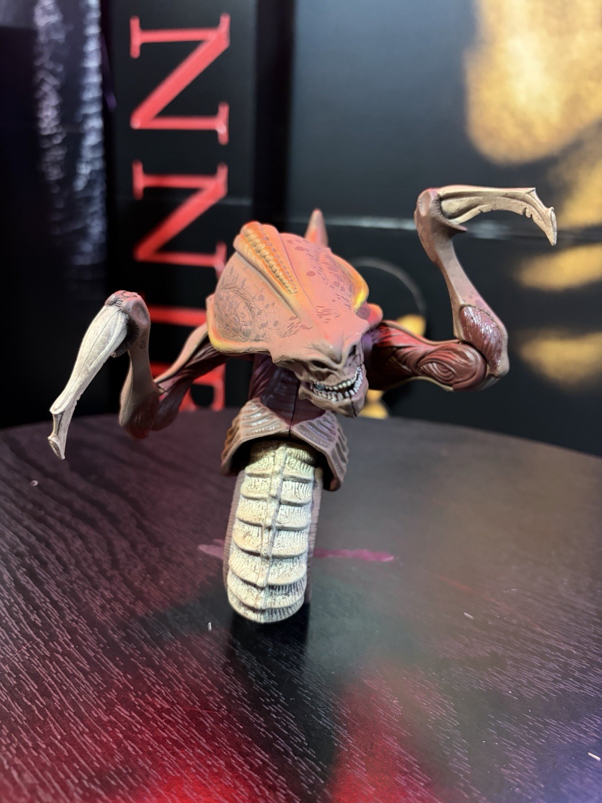 Blizzard Starcraft Zerg Hydralisk Action Figure Adult Owned MINT