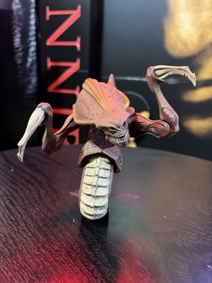 Blizzard Starcraft Zerg Hydralisk Action Figure Adult Owned MINT