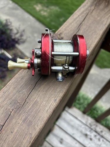 Vintage Abu Garcia Ambassadeur 5000 Red Bait Casting Fishing Reel Sweden - Picture 5 of 5