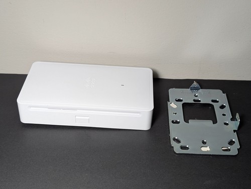 Cisco C9105AXW-B Cisco 9105AXW Wireless AP, WI-Fi6 - Photo 5/10