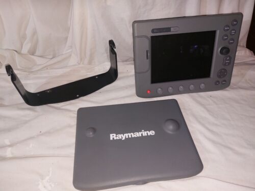 RAYMARINE E80 Classic MFD Display Chartplotter Sonar Radar Screen E02013 NMEA - Picture 5 of 8