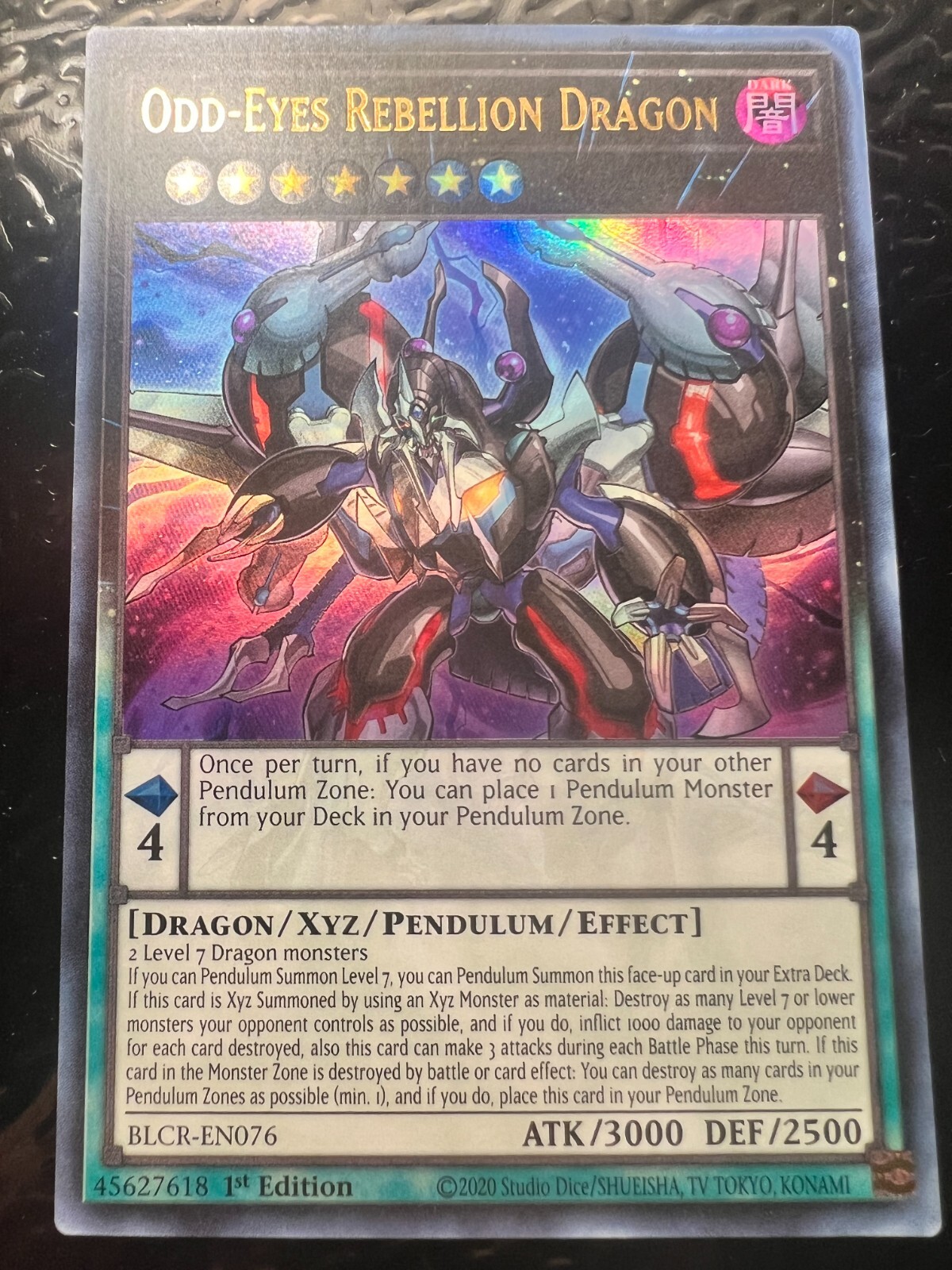 Odd-Eyes Rebellion Dragon BLCR-EN076 Battles of Legend: Crystal Revenge 1st Edition