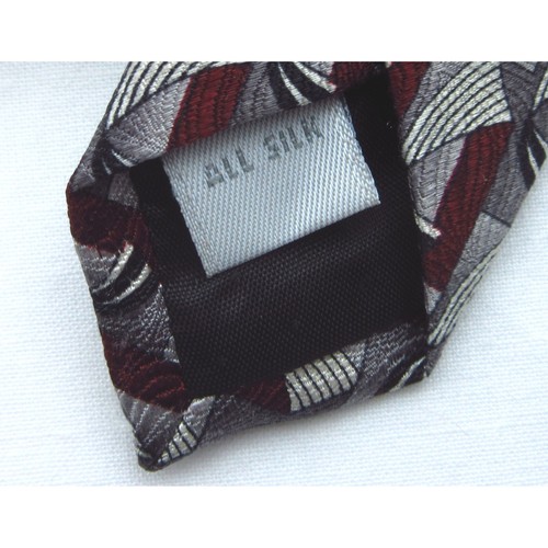 Vintage Mens Pierre Cardin Silk Tie Geometric Pattern Burgundy Black Gray Silver - Picture 3 of 3