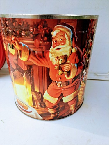 Collectible Empty Popcorn Expressions Tin 2009 Santa's Stockings Full - Picture 3 of 8