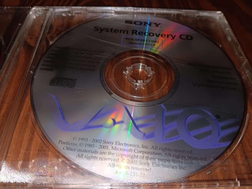 Sony VAIO System Recovery 3 CD's PCG-SRX87 Version G117.0 - Image 3 of 4