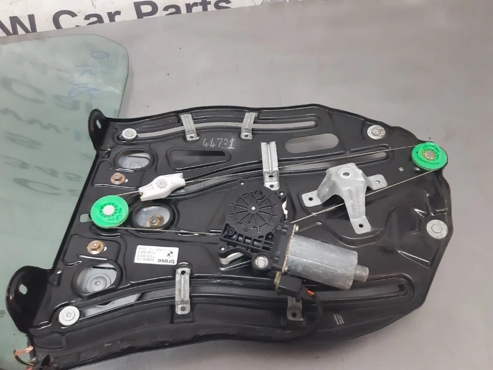 BMW 6 SERIES Window Regulator Rear O/S Drivers E64 Convertible 51377008630 - Image 3 of 4