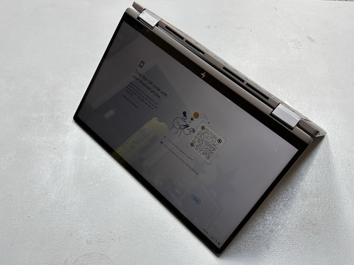 The Chromebook in your image is the HP Chromebook x360 14c-ca0065nr. - 第 4/4 張圖片