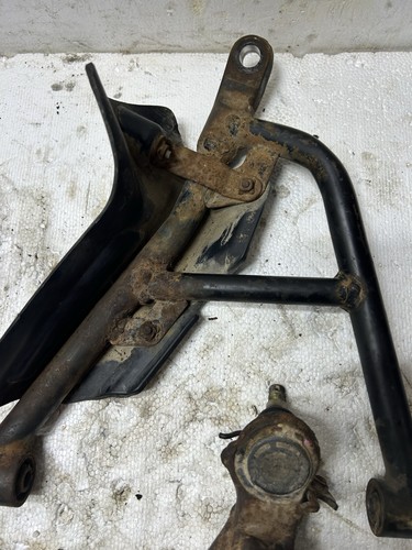 2000 98 99 01 02 03 04HONDA FOREMAN 450 4WD FRONT RIGHT A-ARMS UPPER & LOWER - Picture 3 of 7