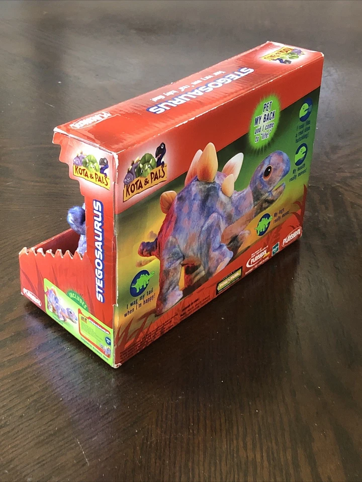 PLAYSKOOL STEGOSAURUS KOTA & PALS BATTERY OPERATED DINOSAUR HASBRO 2008 NIB - Image 4 of 4