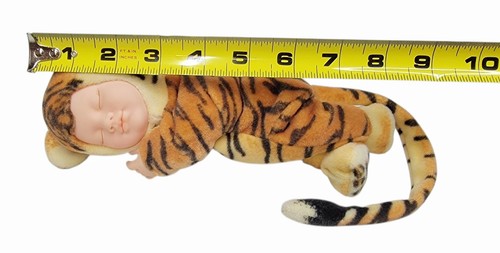 Vintage Anne Geddes Baby Tiger Sleeping 9" Doll Bean Filled Plush 2000 With Tag - Picture 5 of 6