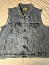 Cabella’s Denim Outerwear Vest Size L 23x24”