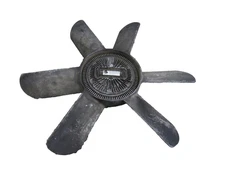 W126 1982 Mercedes 300sd diesel turbo engine cooling fan clutch blade radiator