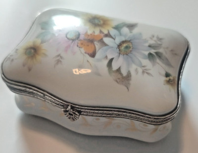 Schmuckdose Porzellan Trinket Box Vintage Handbemalt Peint a  la main