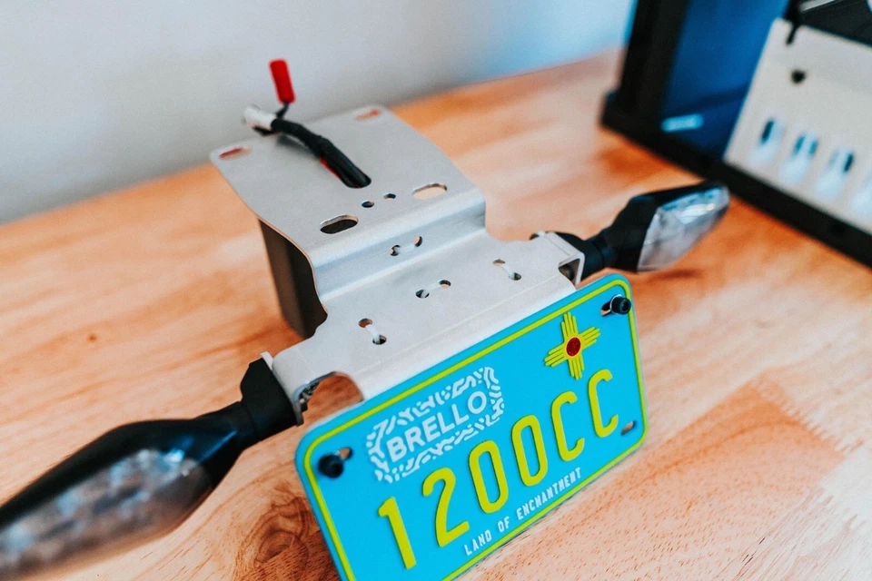 Repuesto guardabarros trasero ordenado Triumph Scrambler 400x y Speed 400 Foto 3 de 4