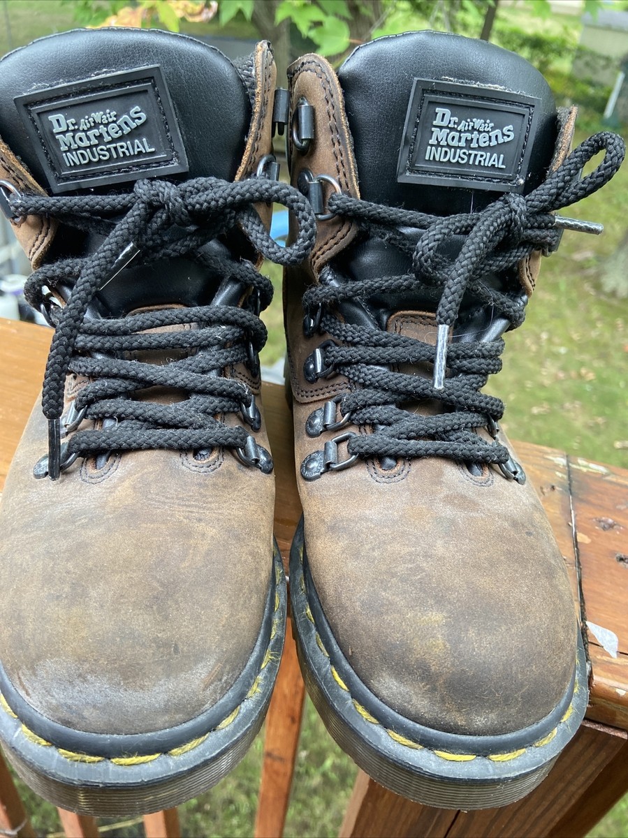 DR MARTENS INDUSTRIAL AIR WAIR 8936 SIX TIE RIVET BOOT Size 5 Made